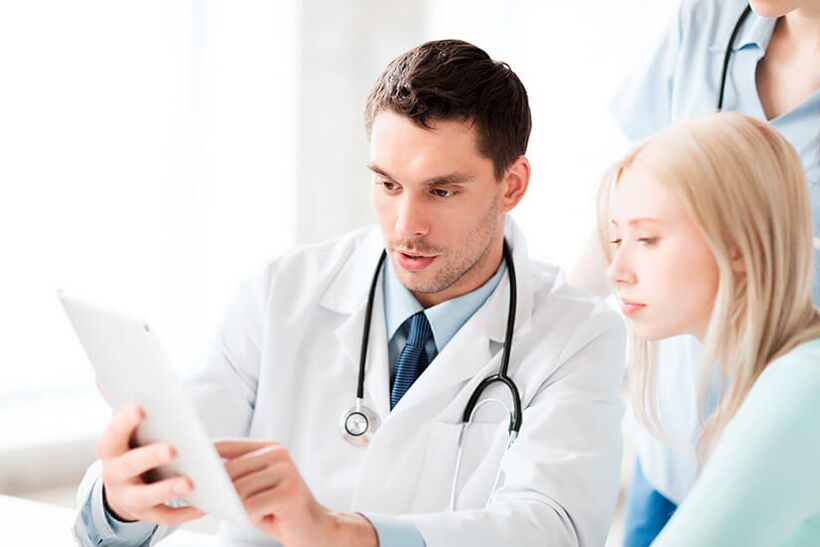 consultazione con un medico per la lombalgia